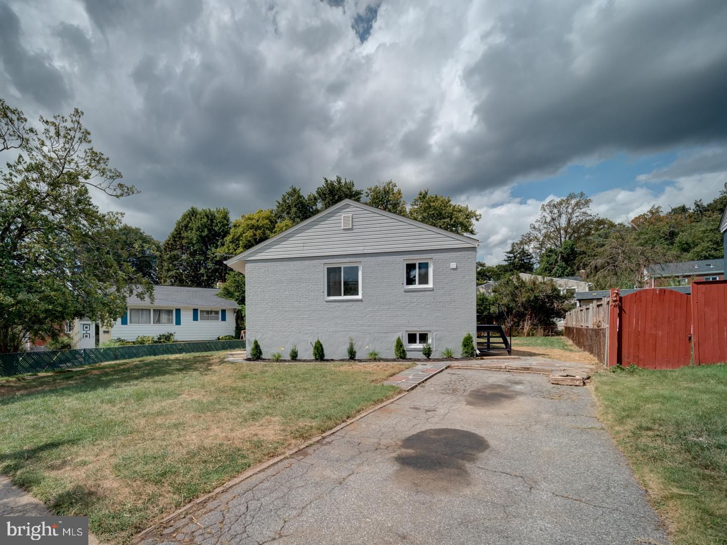 HARMONY HILLS - Residential