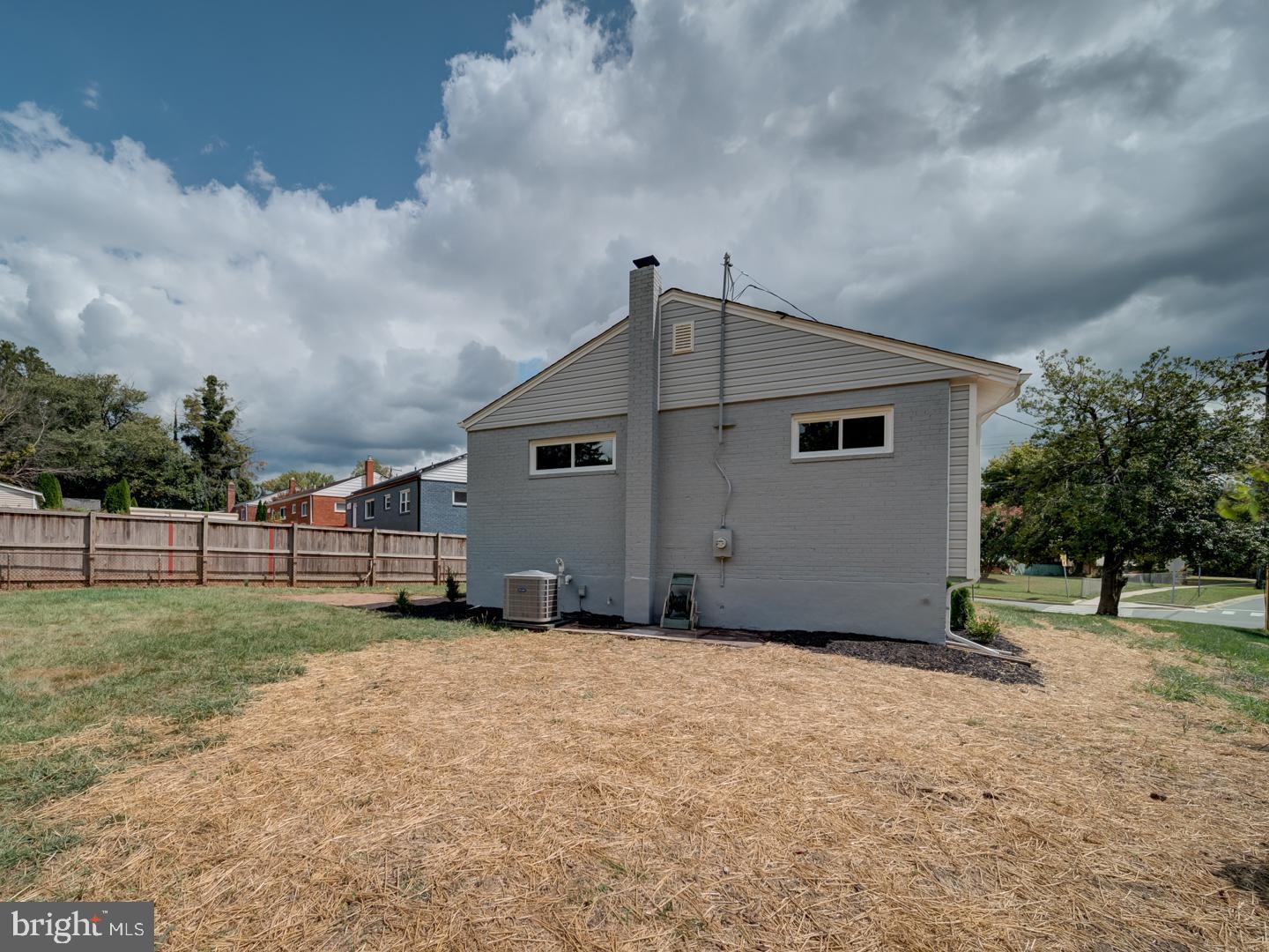 HARMONY HILLS - Residential