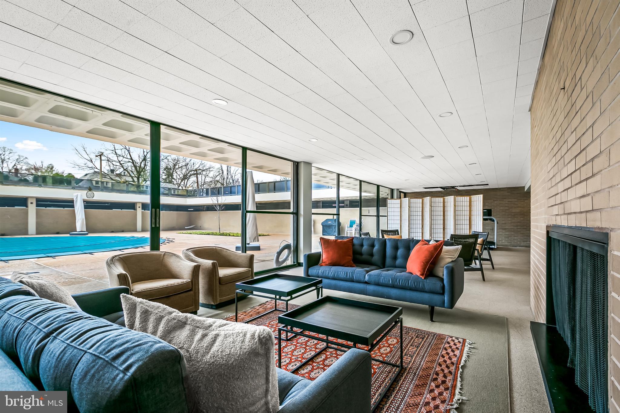 HIGHFIELD HOUSE CONDOMINIUM - Residential