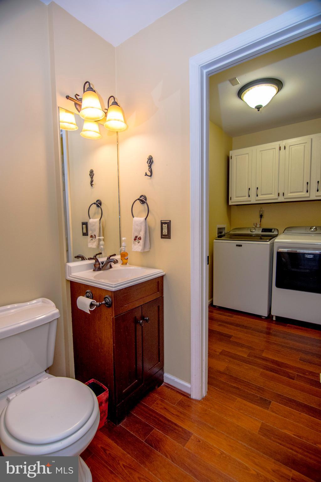 CHESTNUT HILLS - Residential