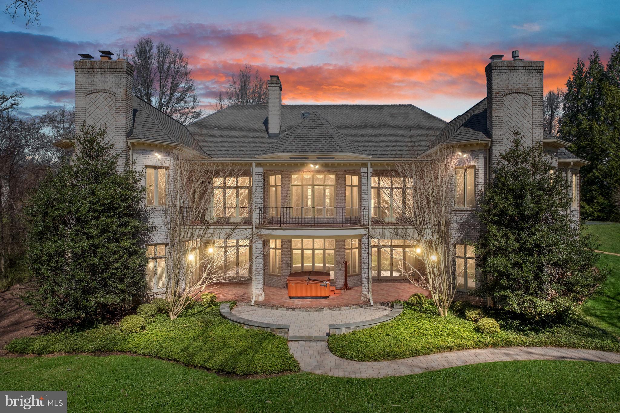 WINDSONG WEST - Residential