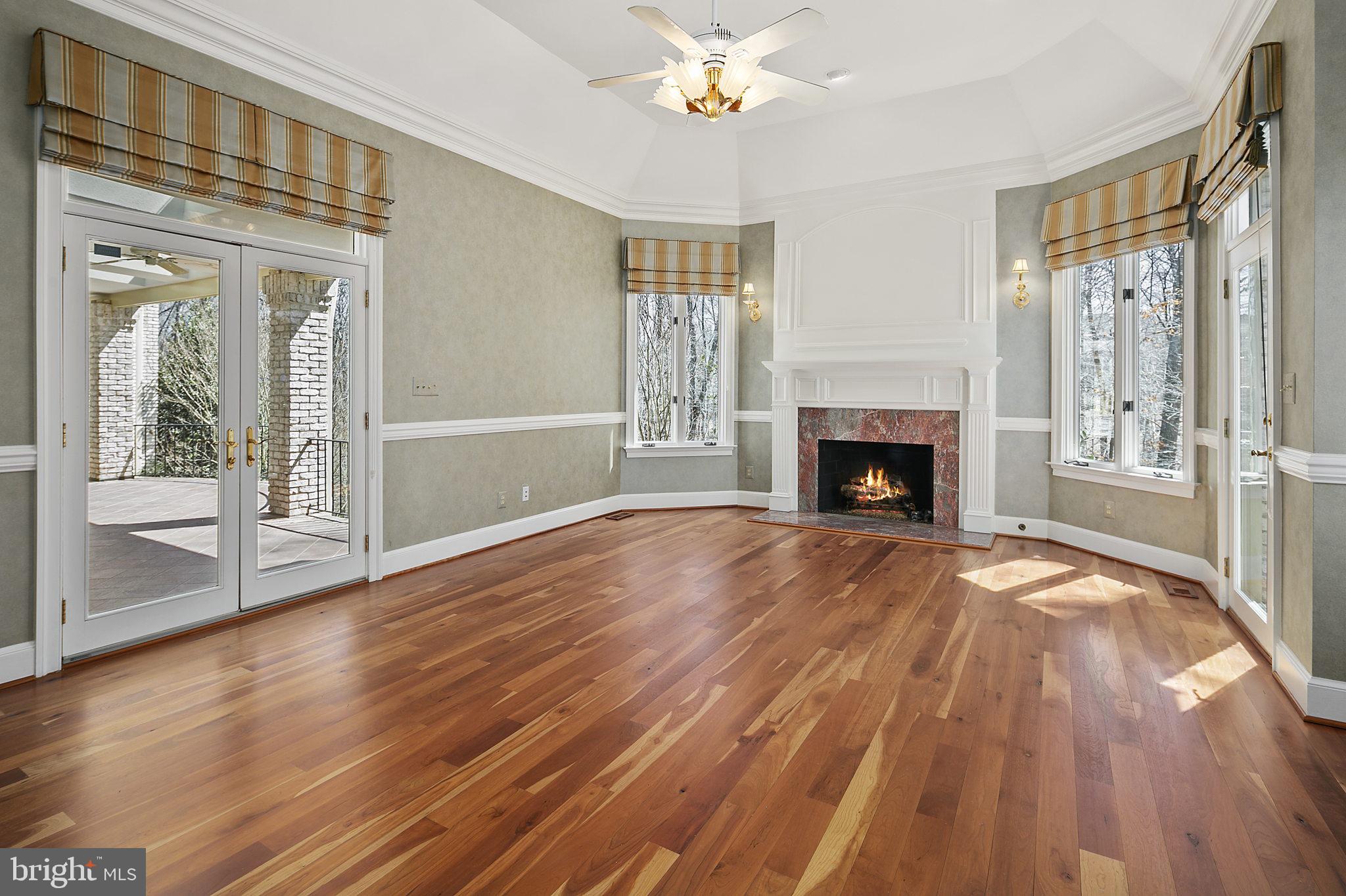 WINDSONG WEST - Residential