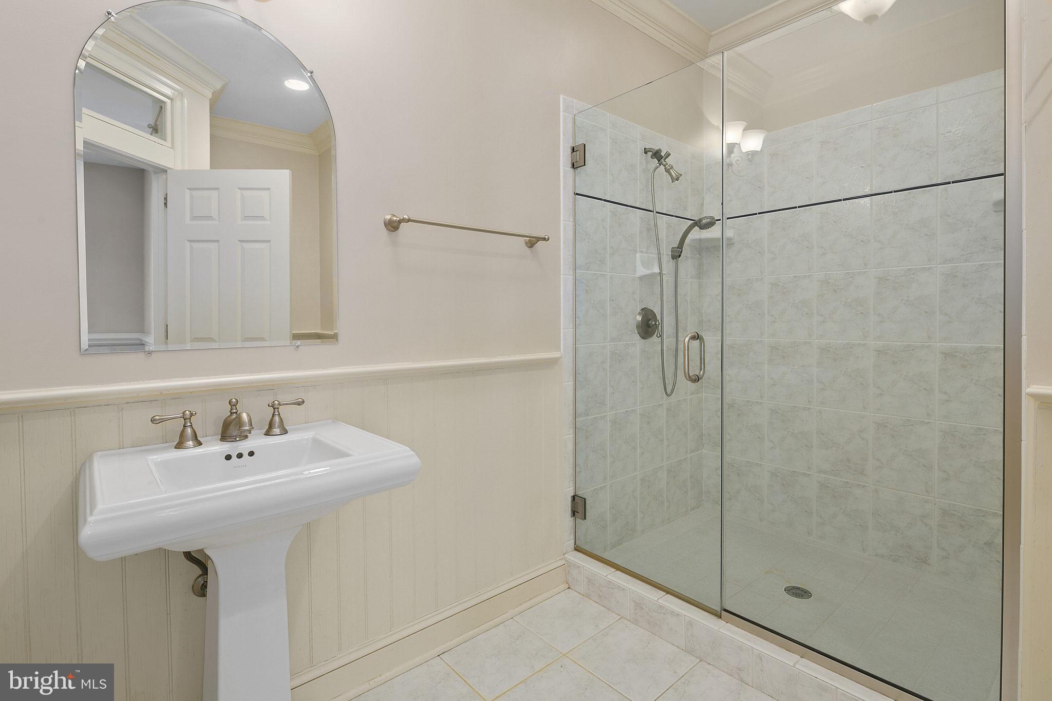 WINDSONG WEST - Residential