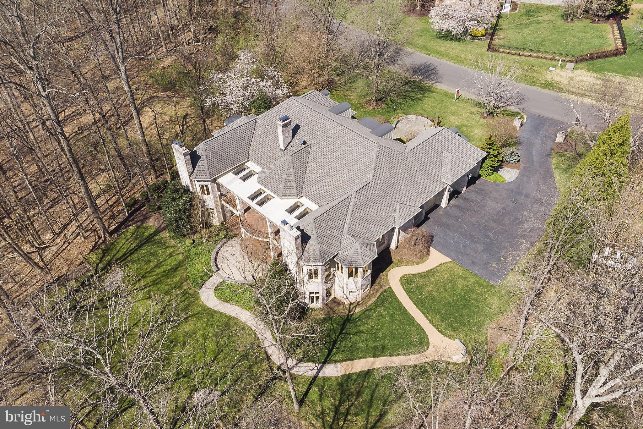 WINDSONG WEST - Residential