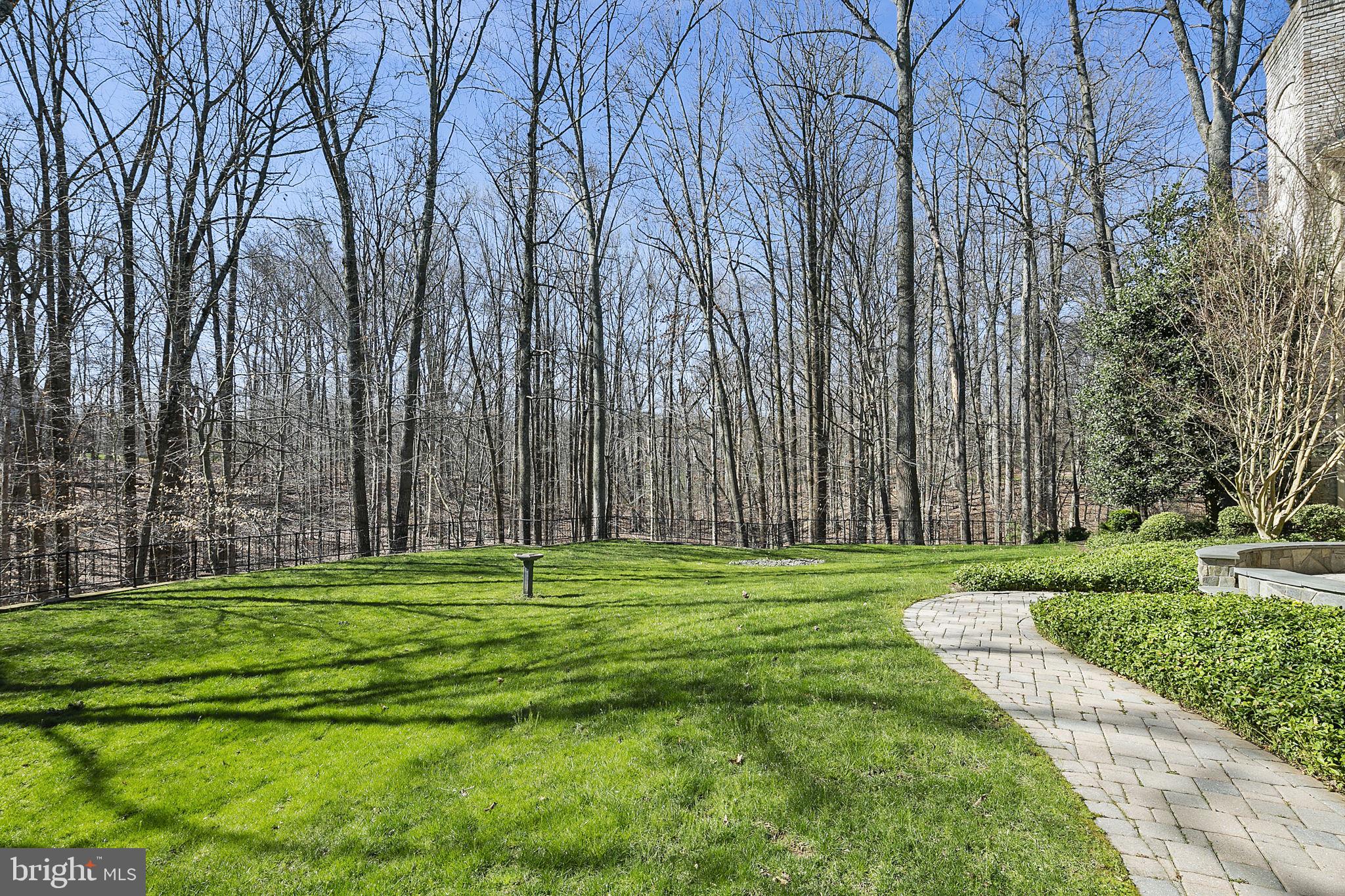 WINDSONG WEST - Residential