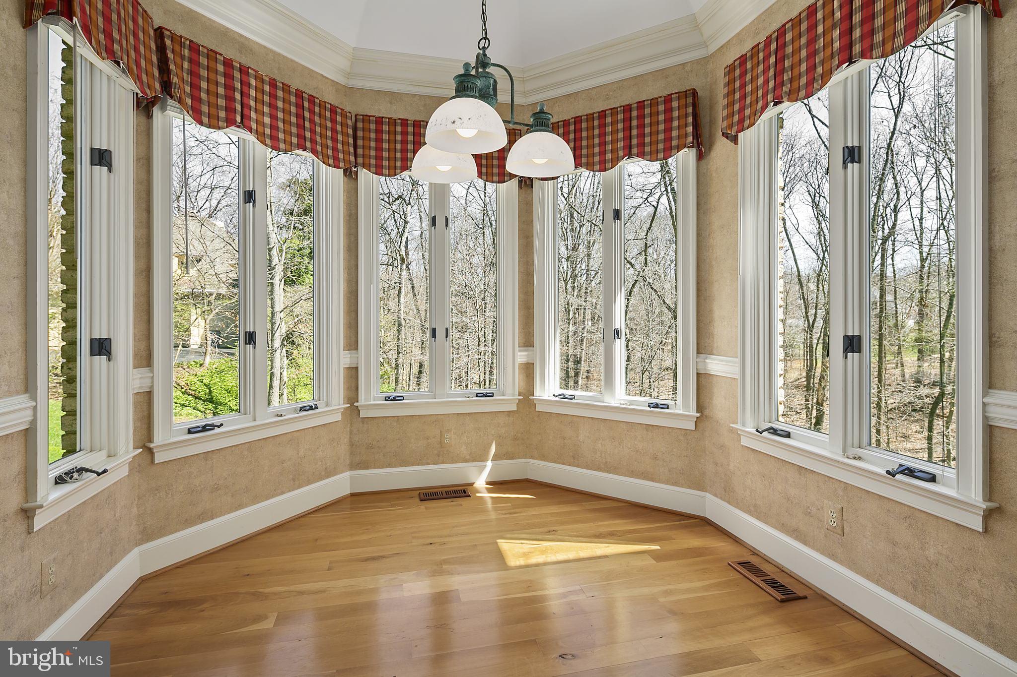 WINDSONG WEST - Residential