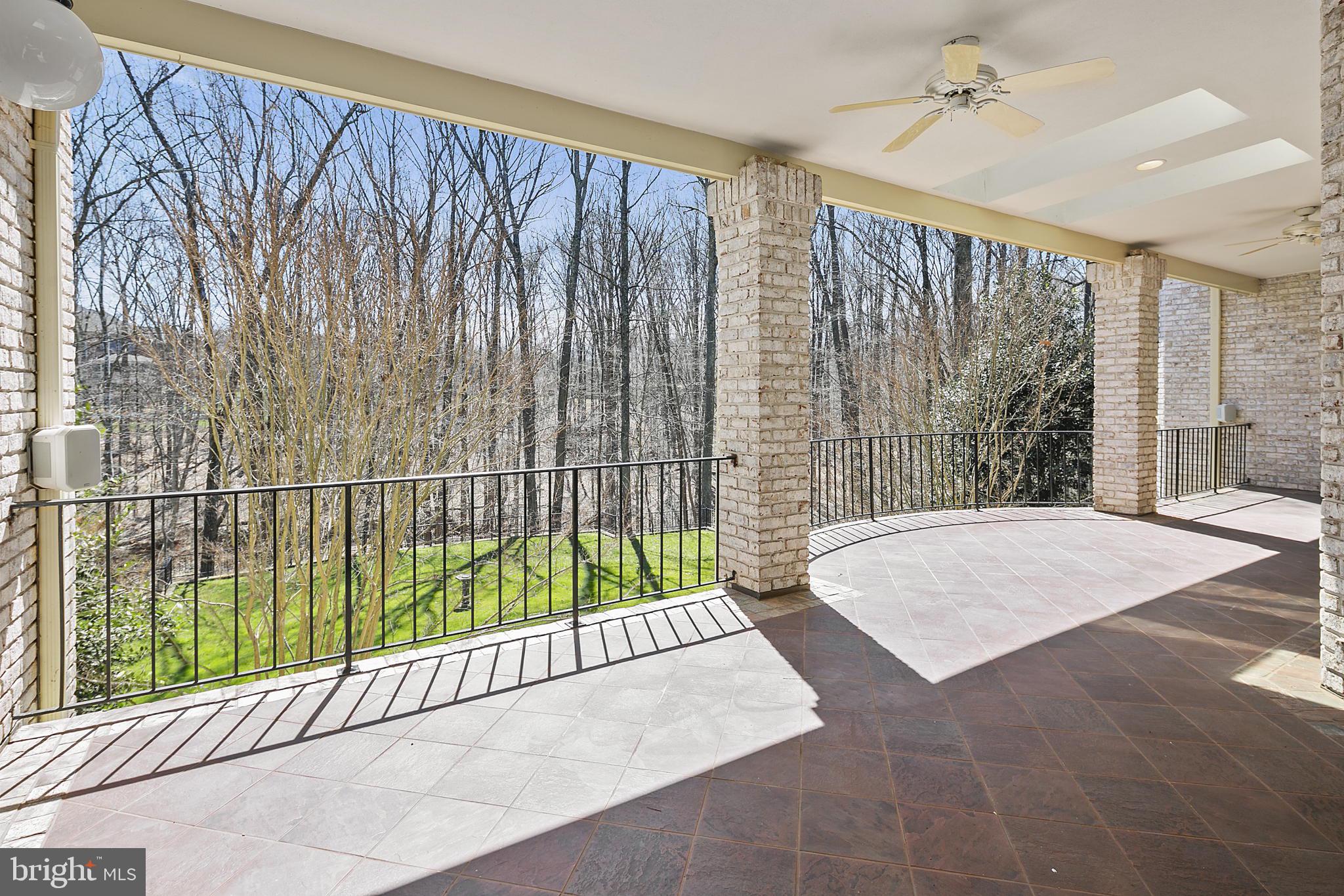 WINDSONG WEST - Residential