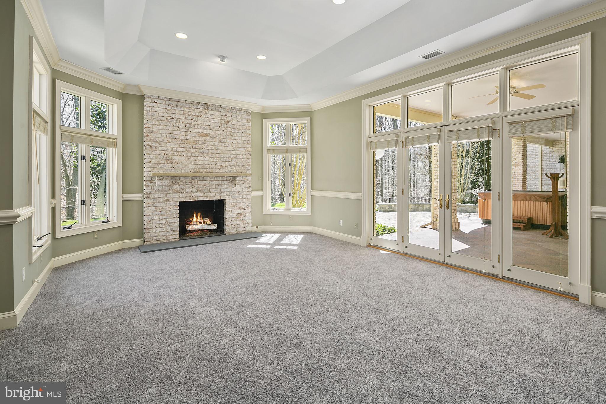 WINDSONG WEST - Residential