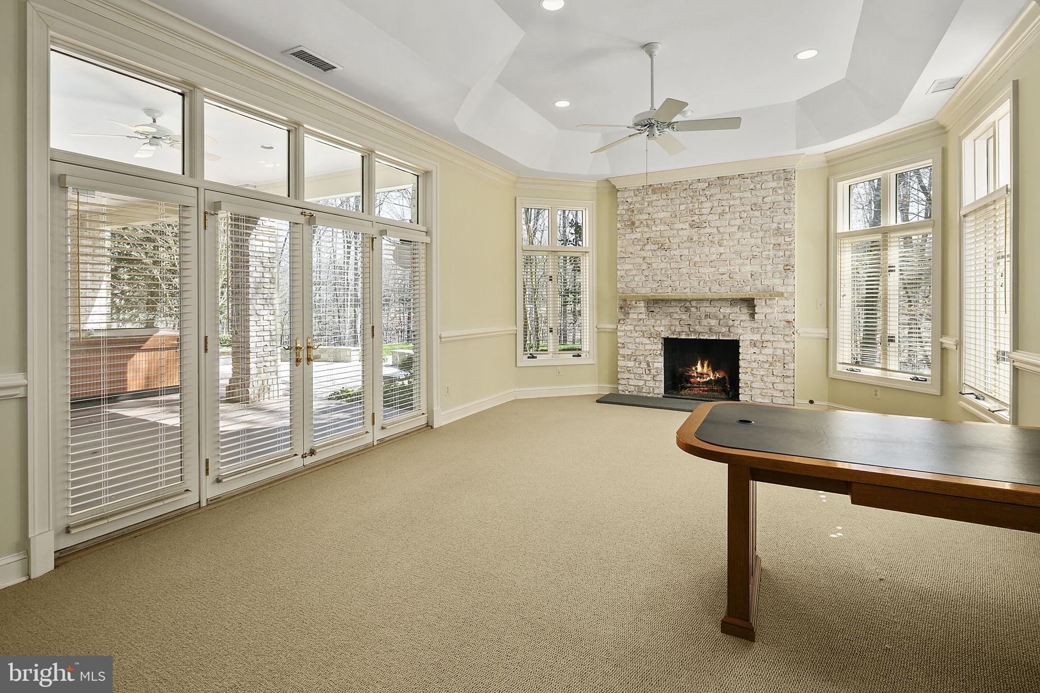 WINDSONG WEST - Residential