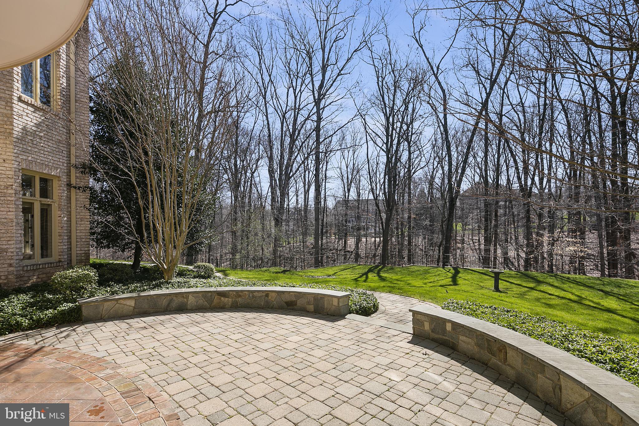 WINDSONG WEST - Residential