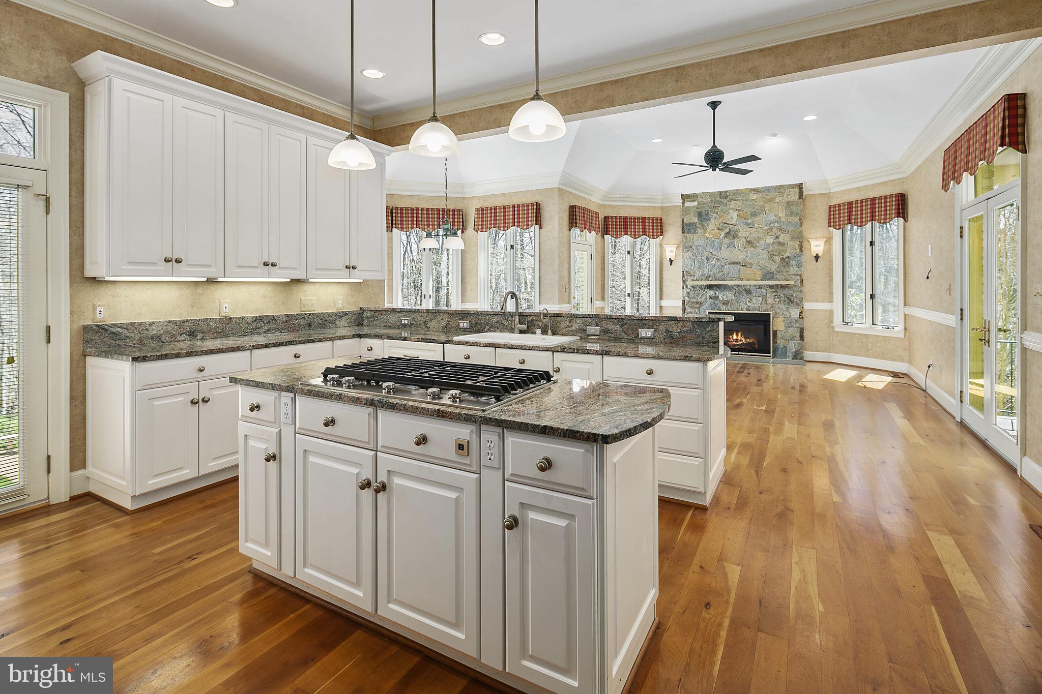 WINDSONG WEST - Residential