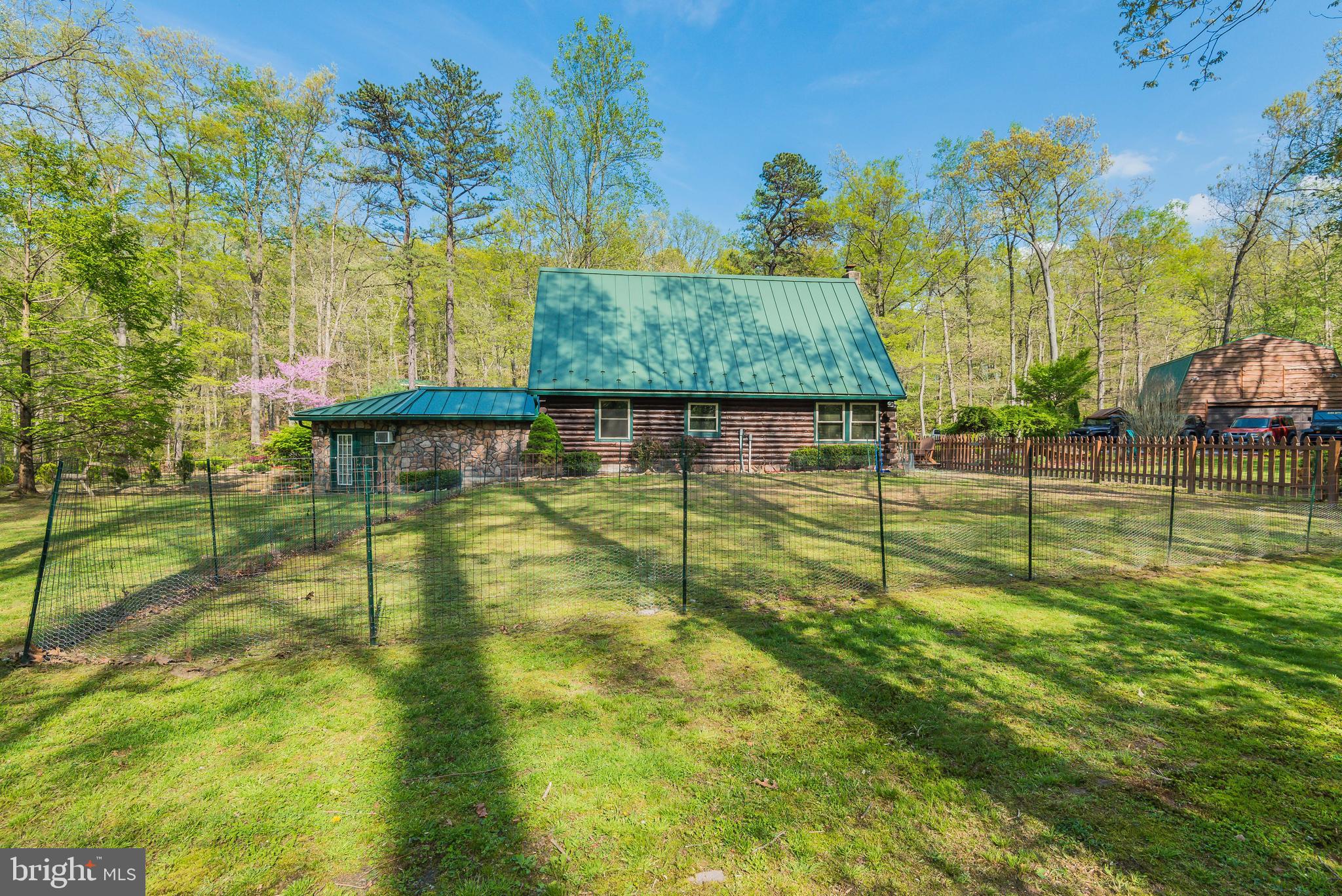 NEWVILLE - Residential