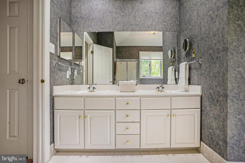 TALAMORE - Residential