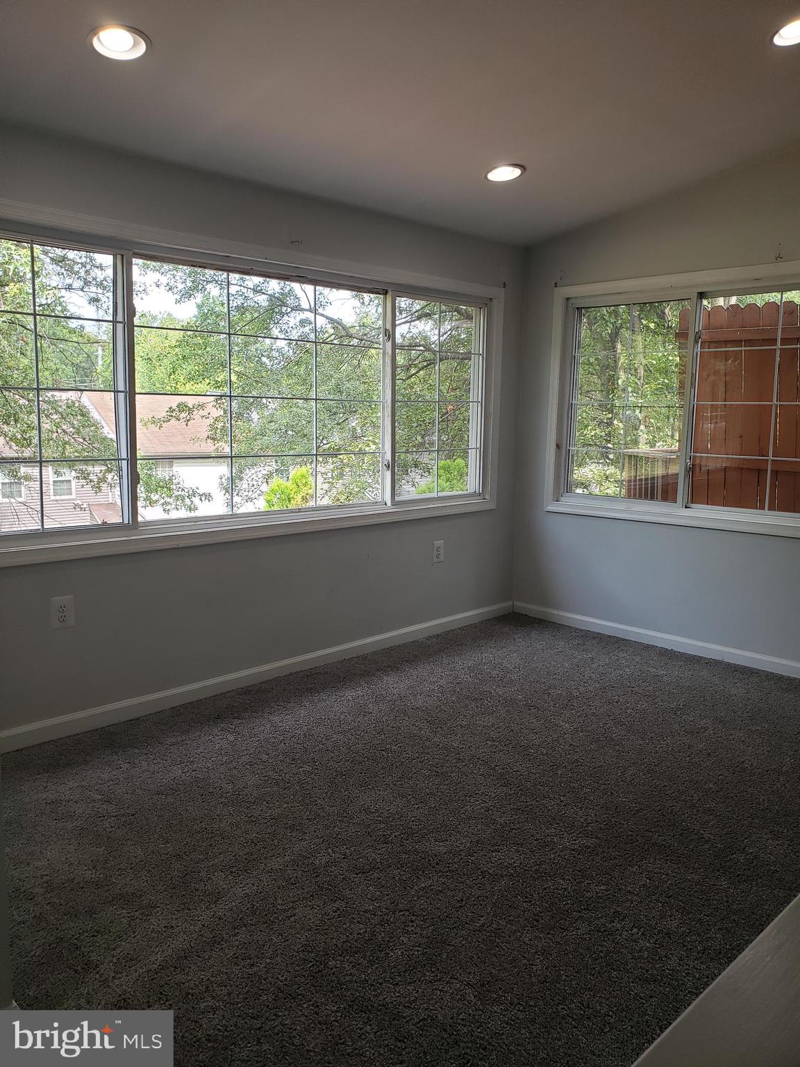 MILLWOOD TOWNE - PLAT ON - Residential