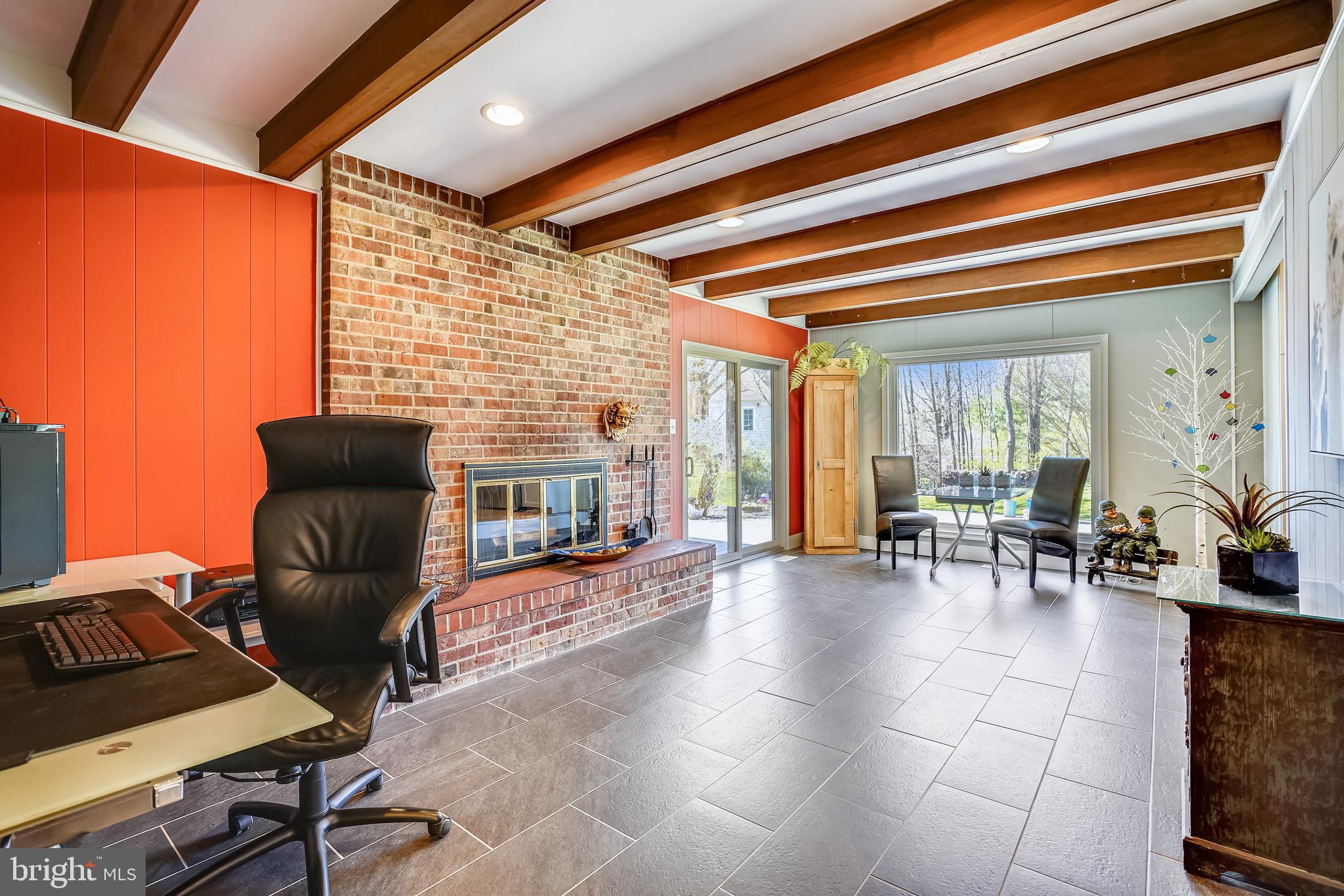 THE BIRCHES - Residential