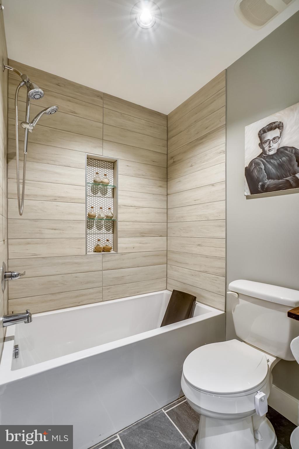 THE BIRCHES - Residential