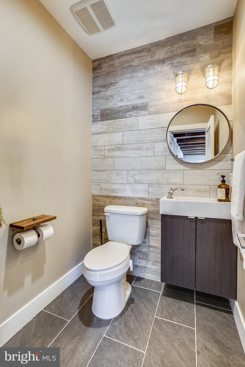 THE BIRCHES - Residential