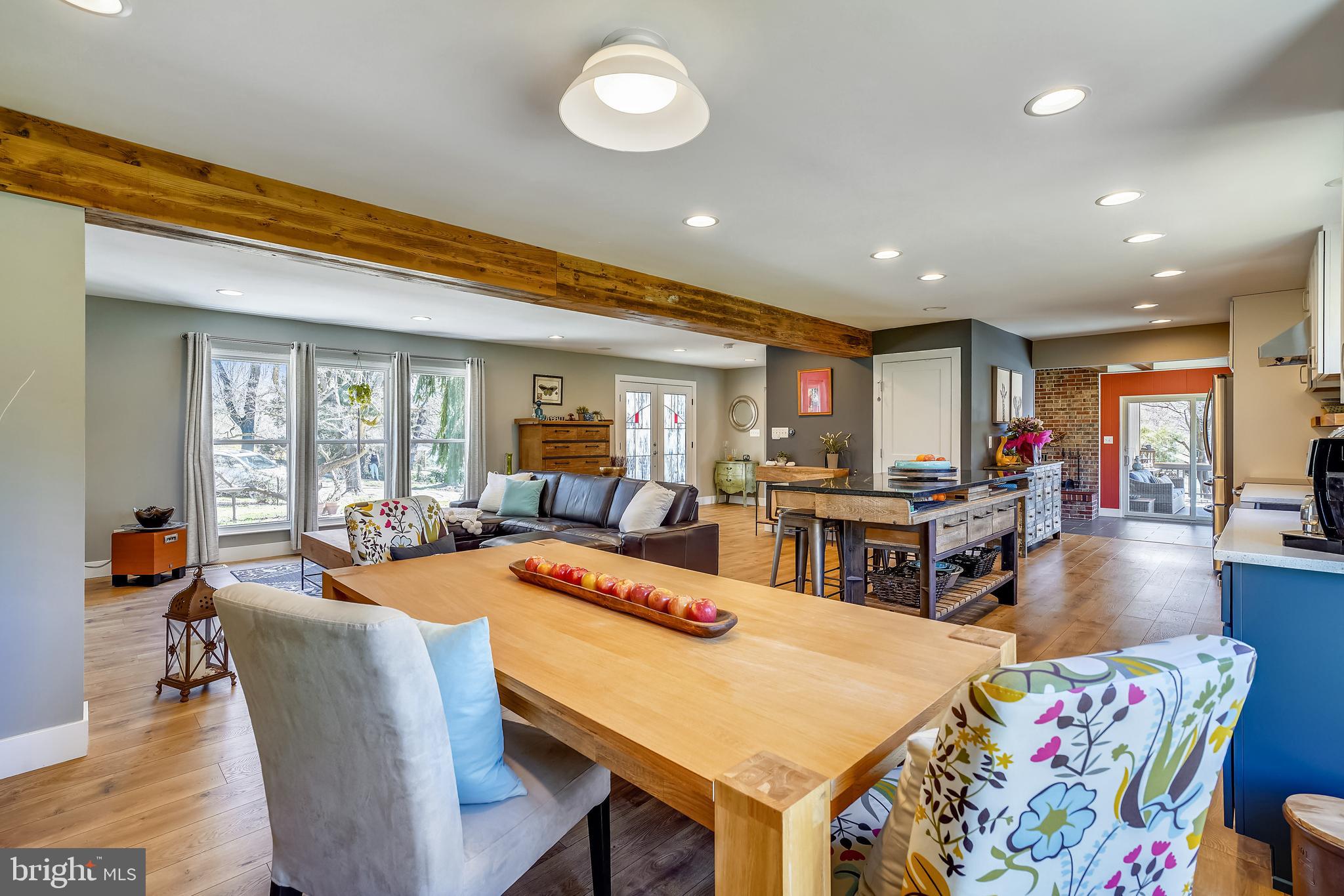 THE BIRCHES - Residential