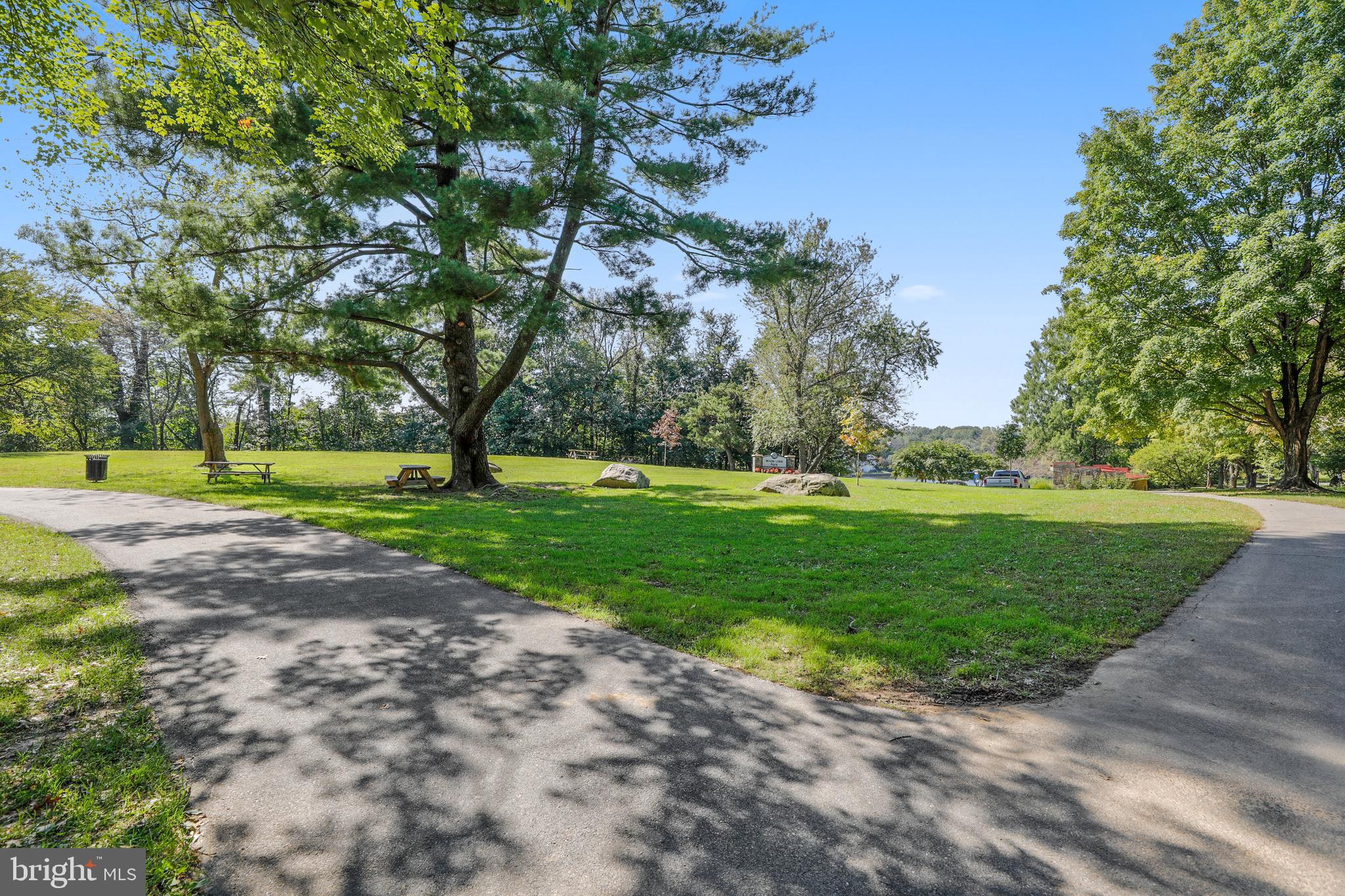 THE BIRCHES - Residential