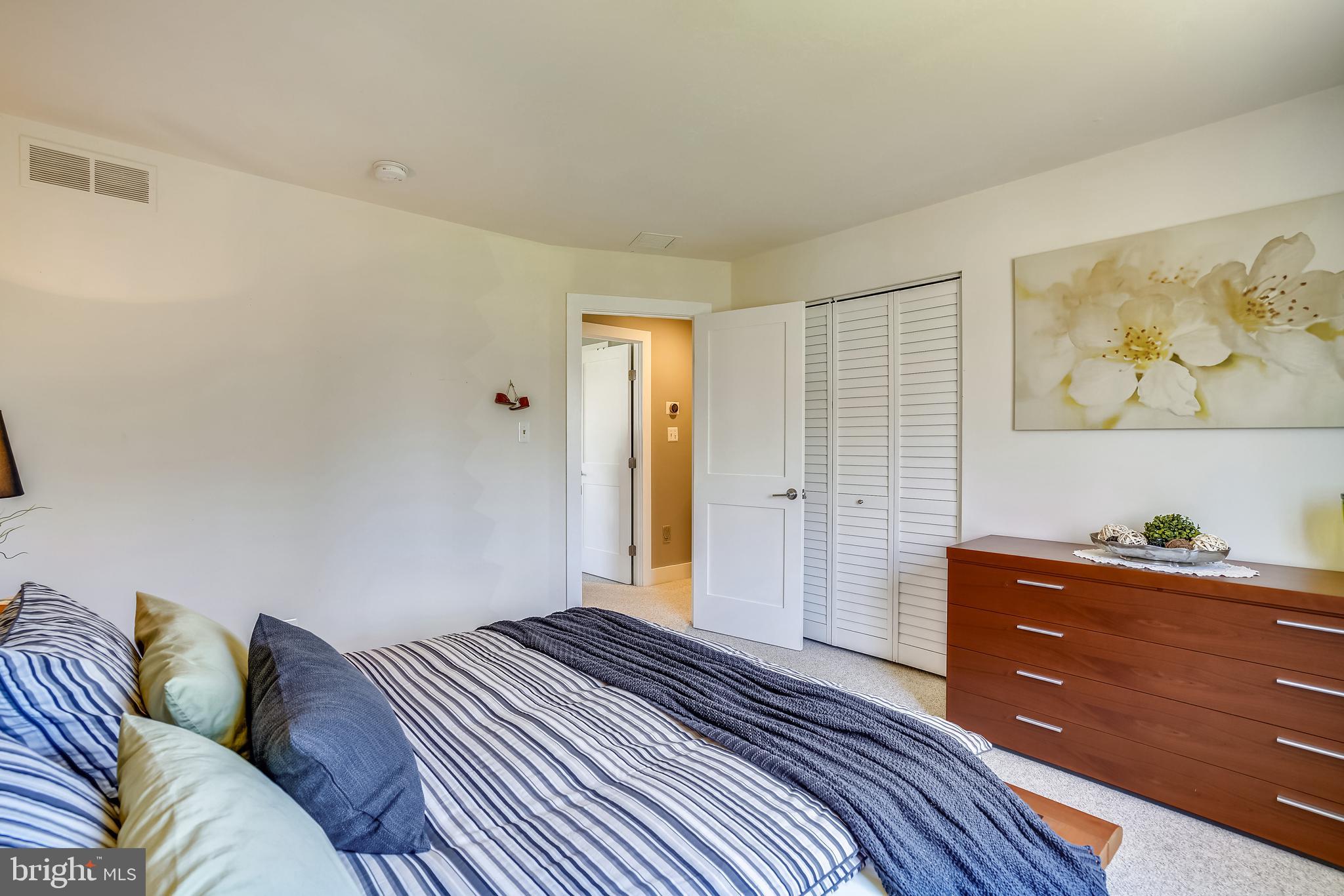 THE BIRCHES - Residential