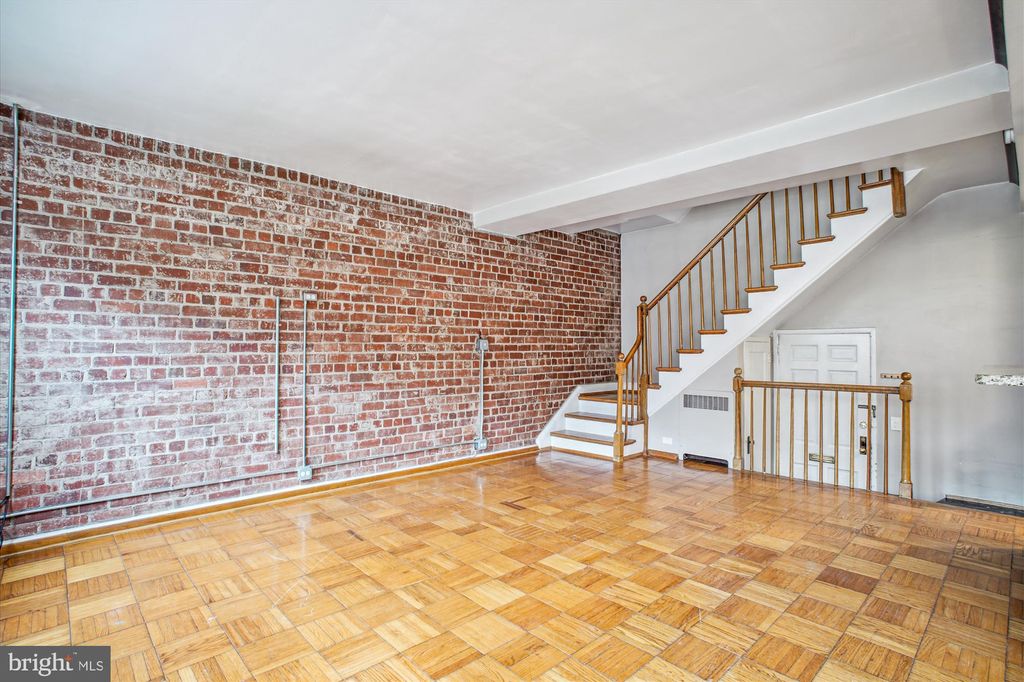 Photo of 3518 Valley Drive, ALEXANDRIA, VA 22302 (MLS # VAAX2053972)