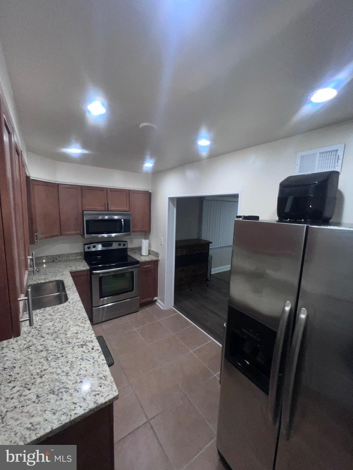 CEDAR VALLEY - Residential