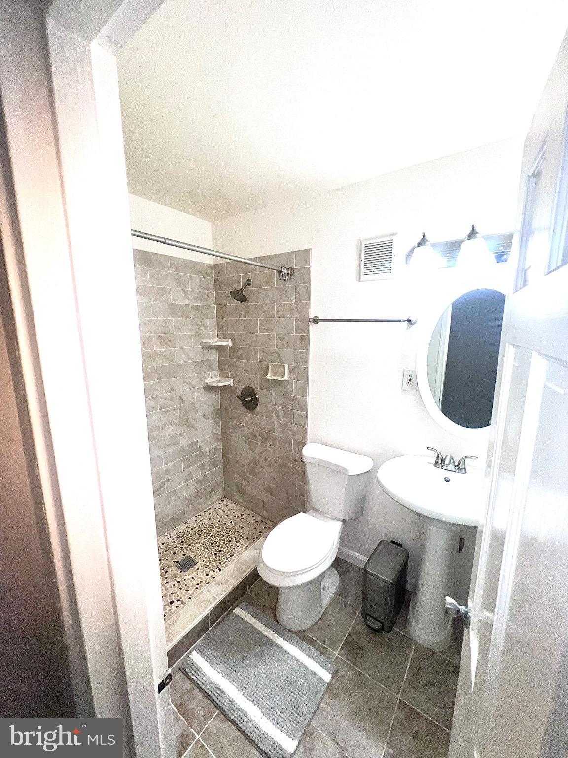 CEDAR VALLEY - Residential