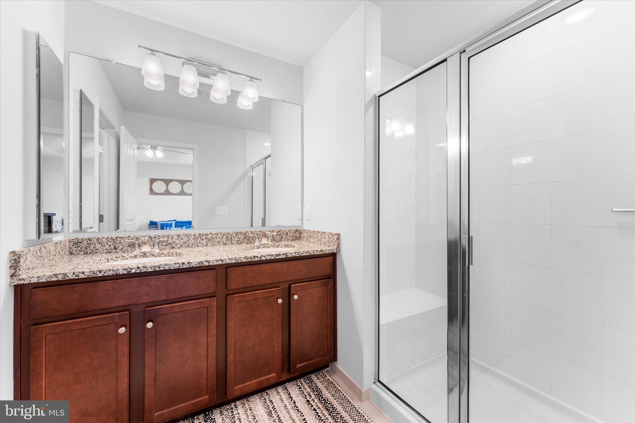 FIELDSTONE - Residential