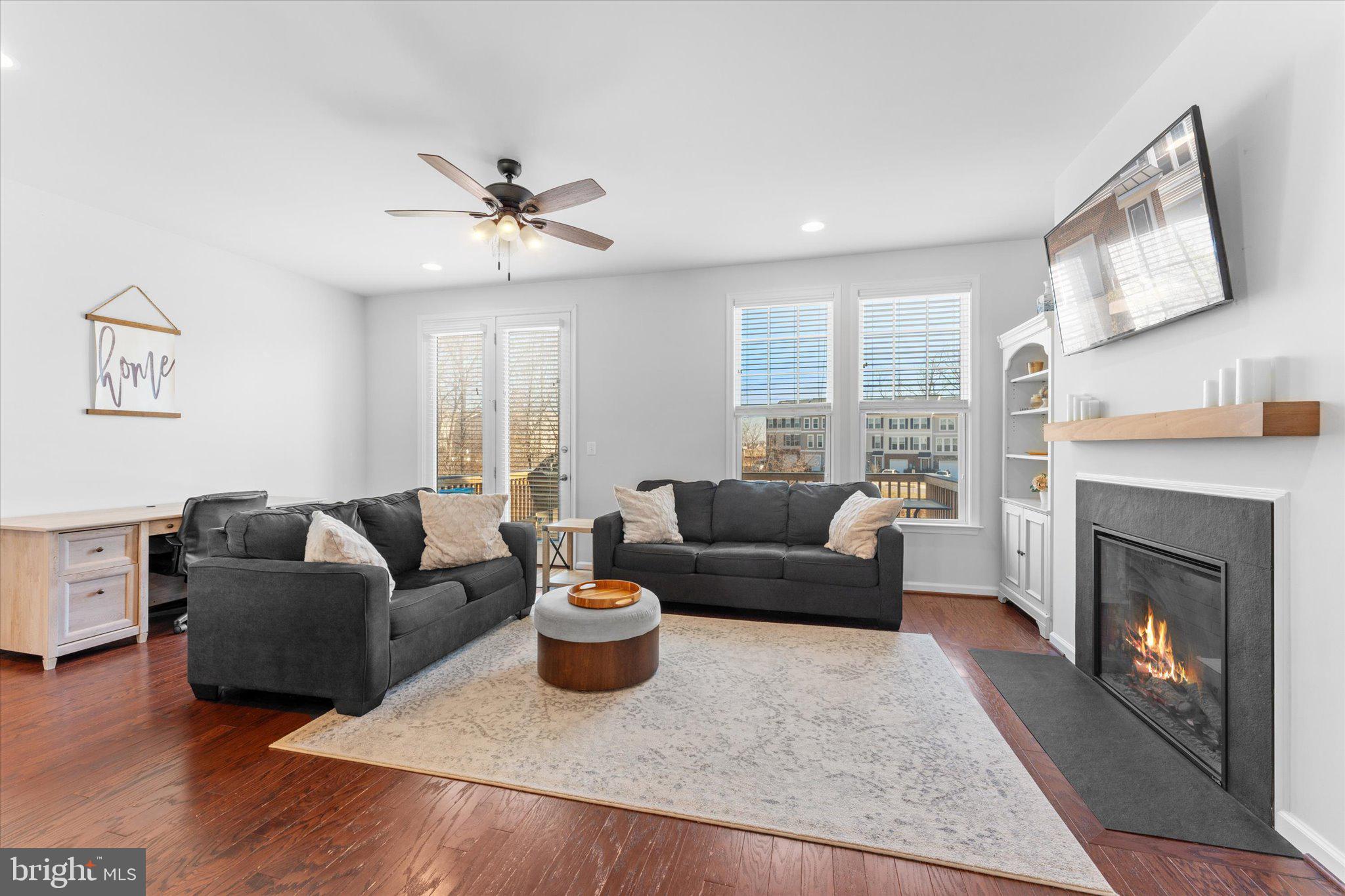 FIELDSTONE - Residential