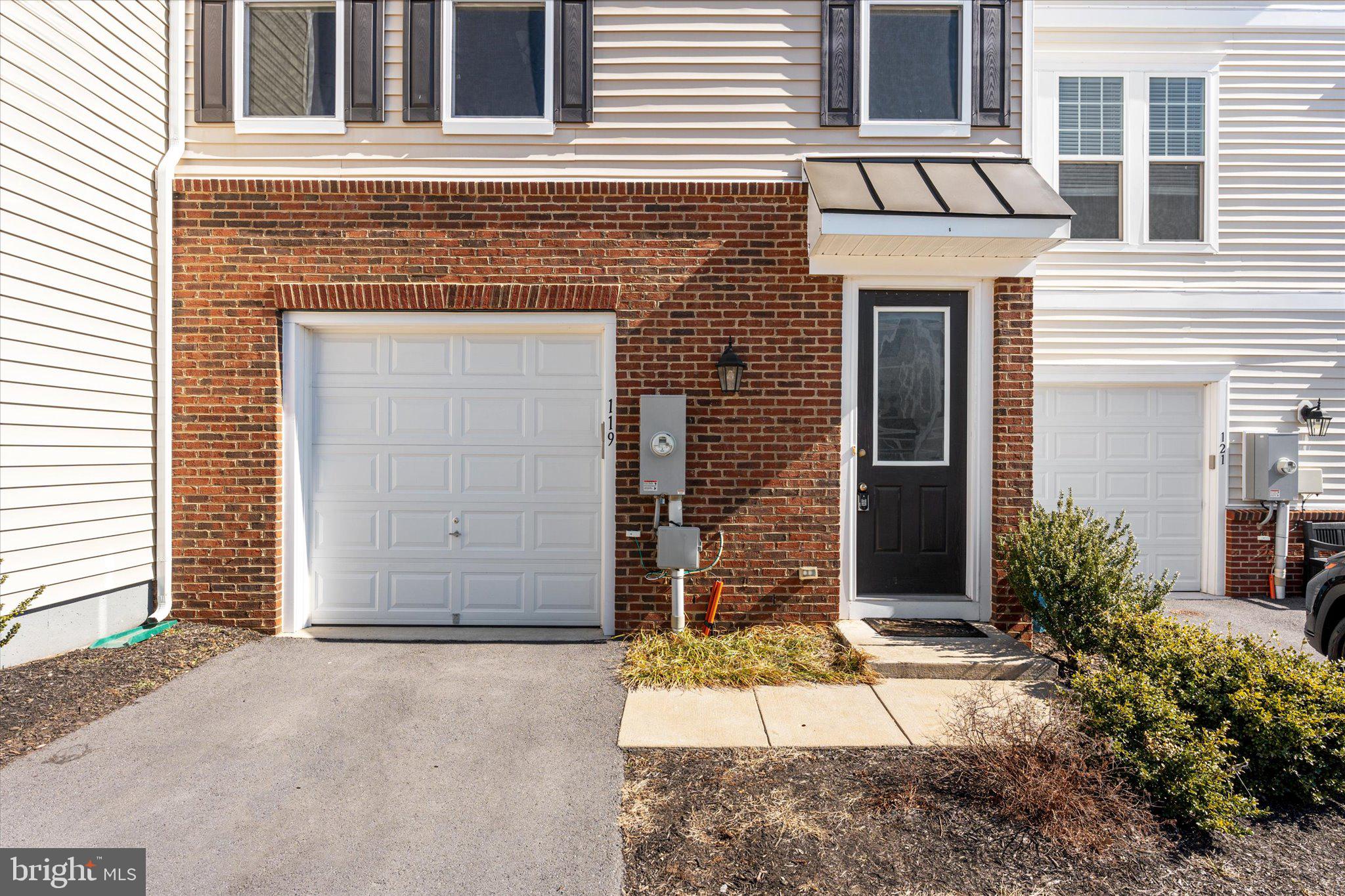 FIELDSTONE - Residential