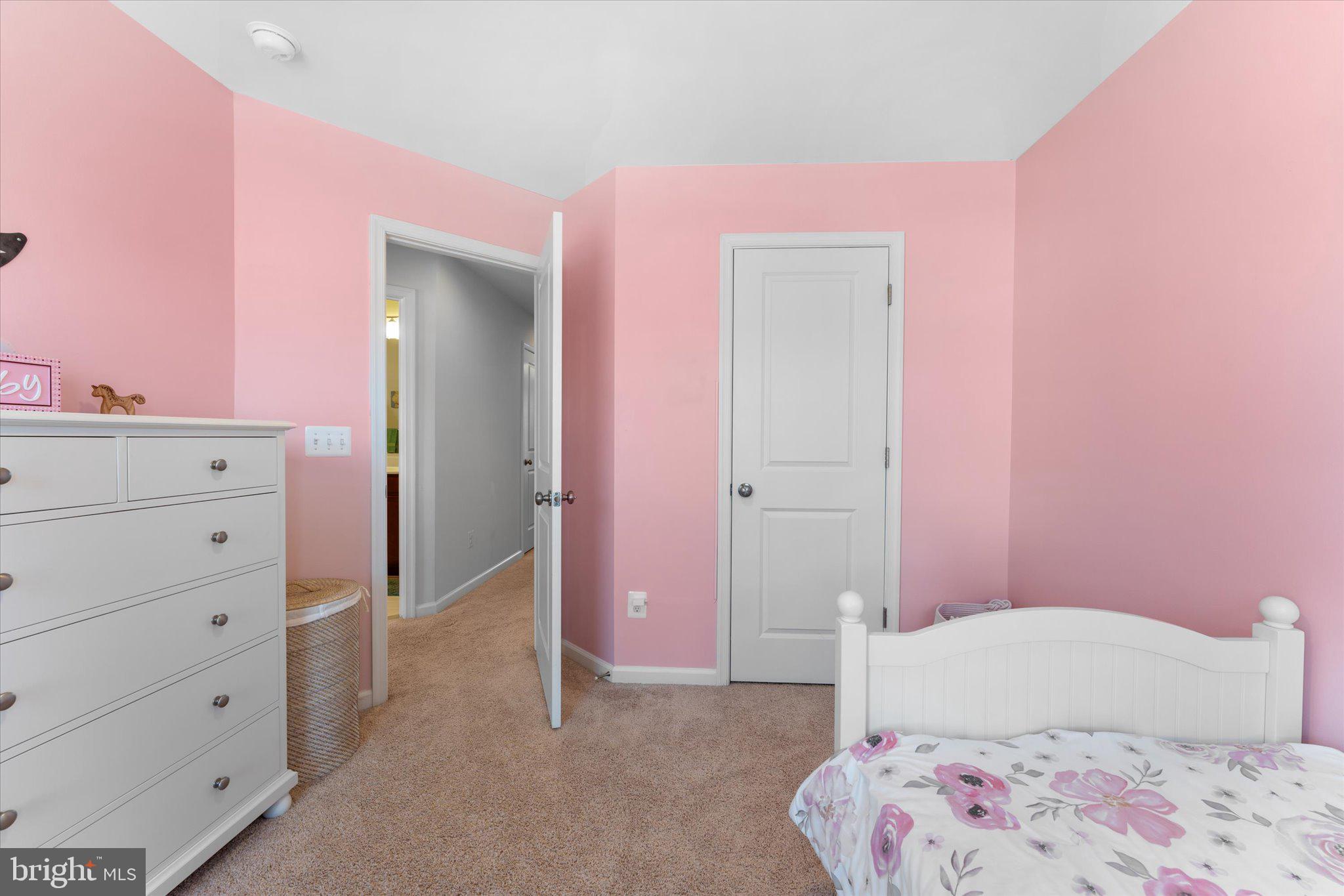 FIELDSTONE - Residential