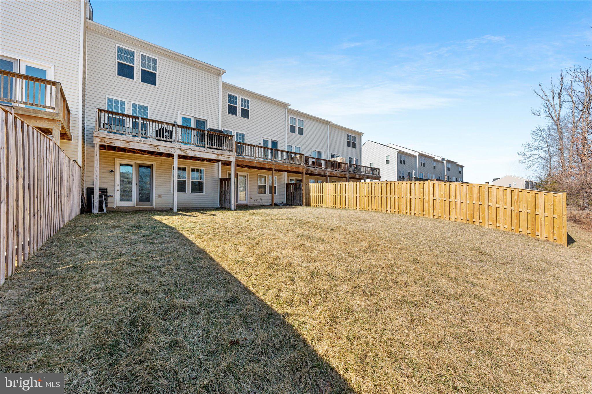 FIELDSTONE - Residential