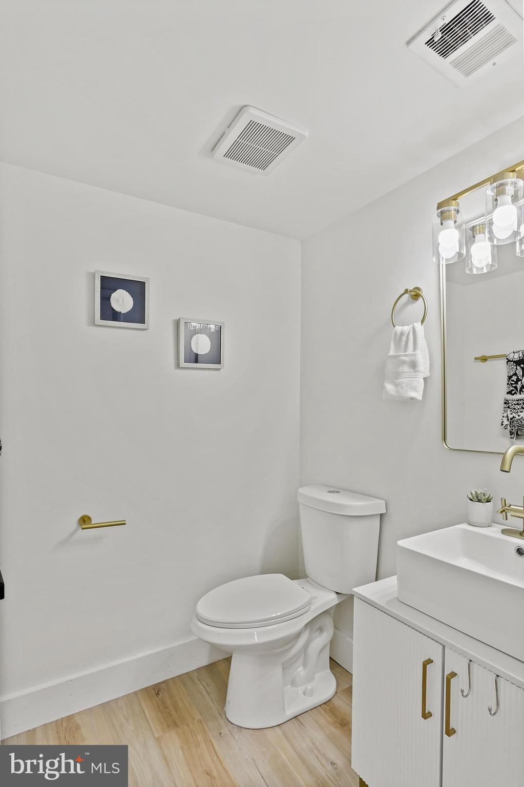 VILLAGE OF WILDE LAKE - Residential