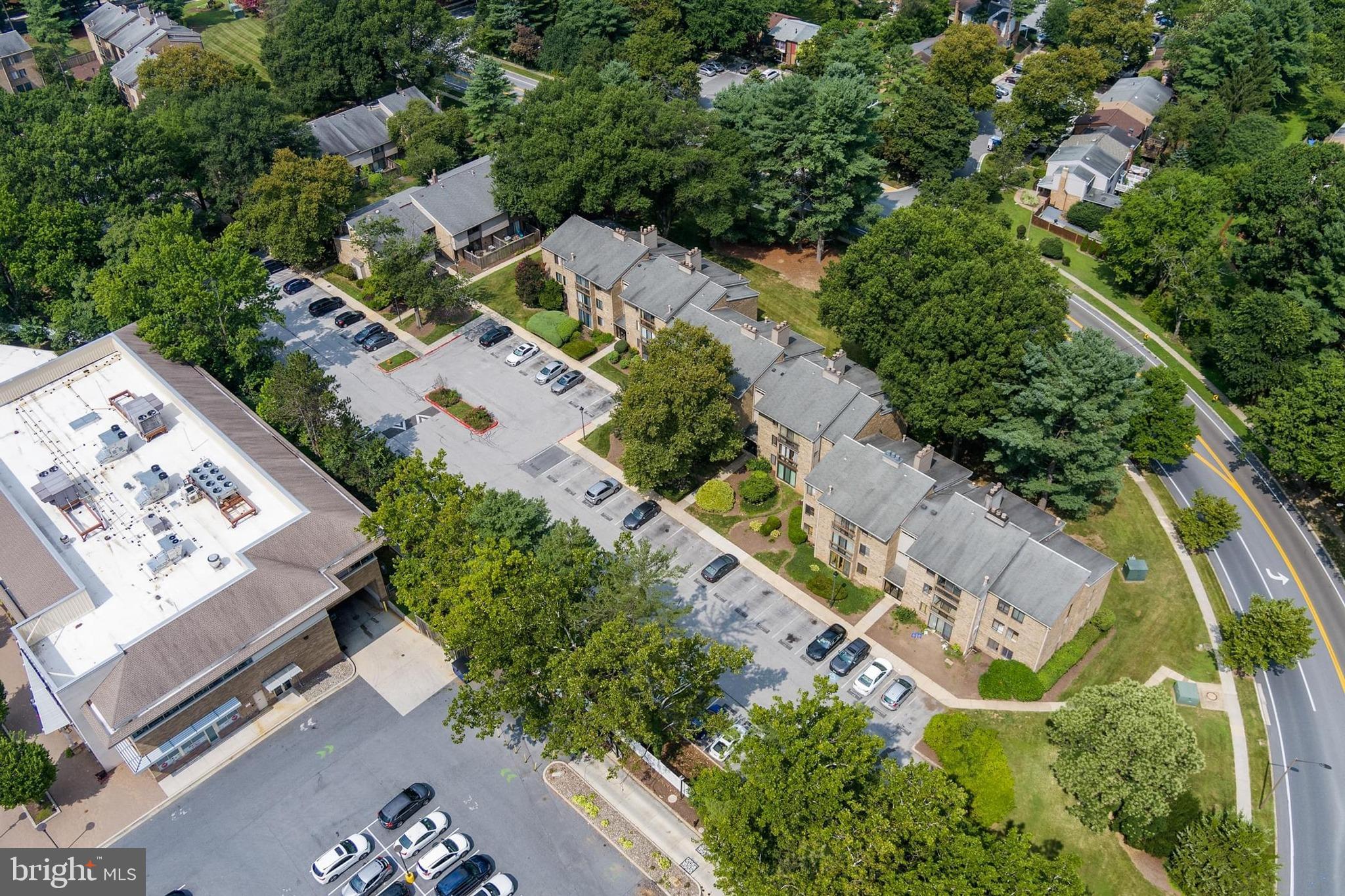 VILLAGE OF WILDE LAKE - Residential