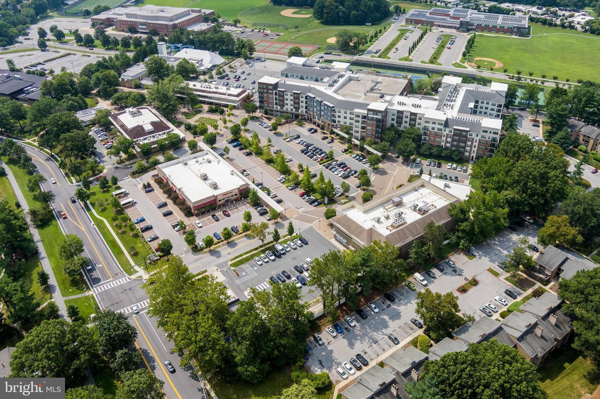 VILLAGE OF WILDE LAKE - Residential