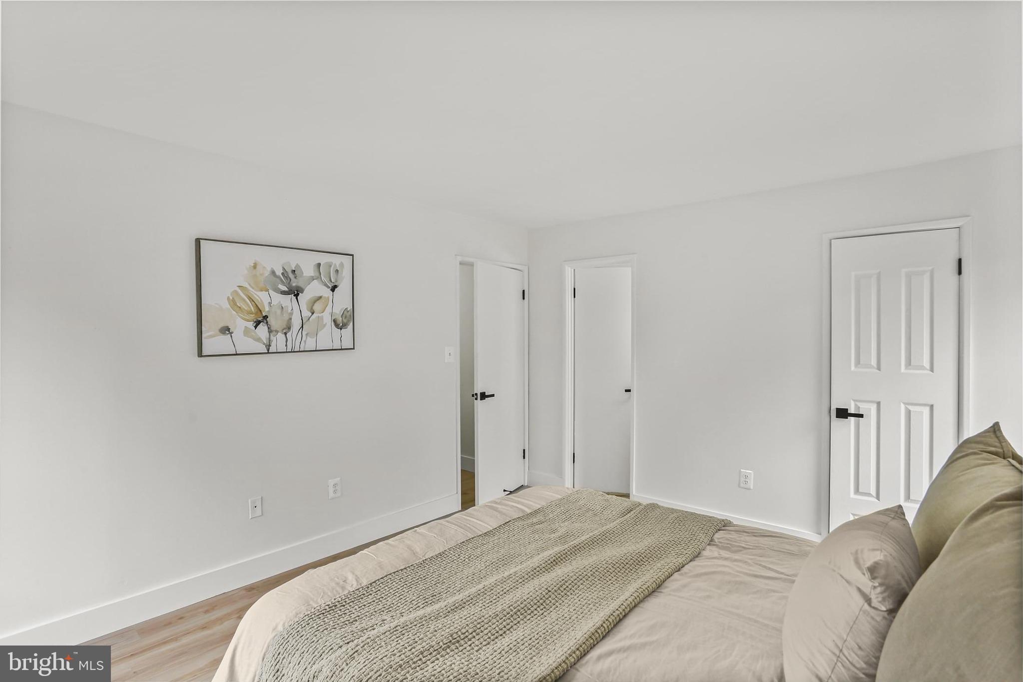 VILLAGE OF WILDE LAKE - Residential