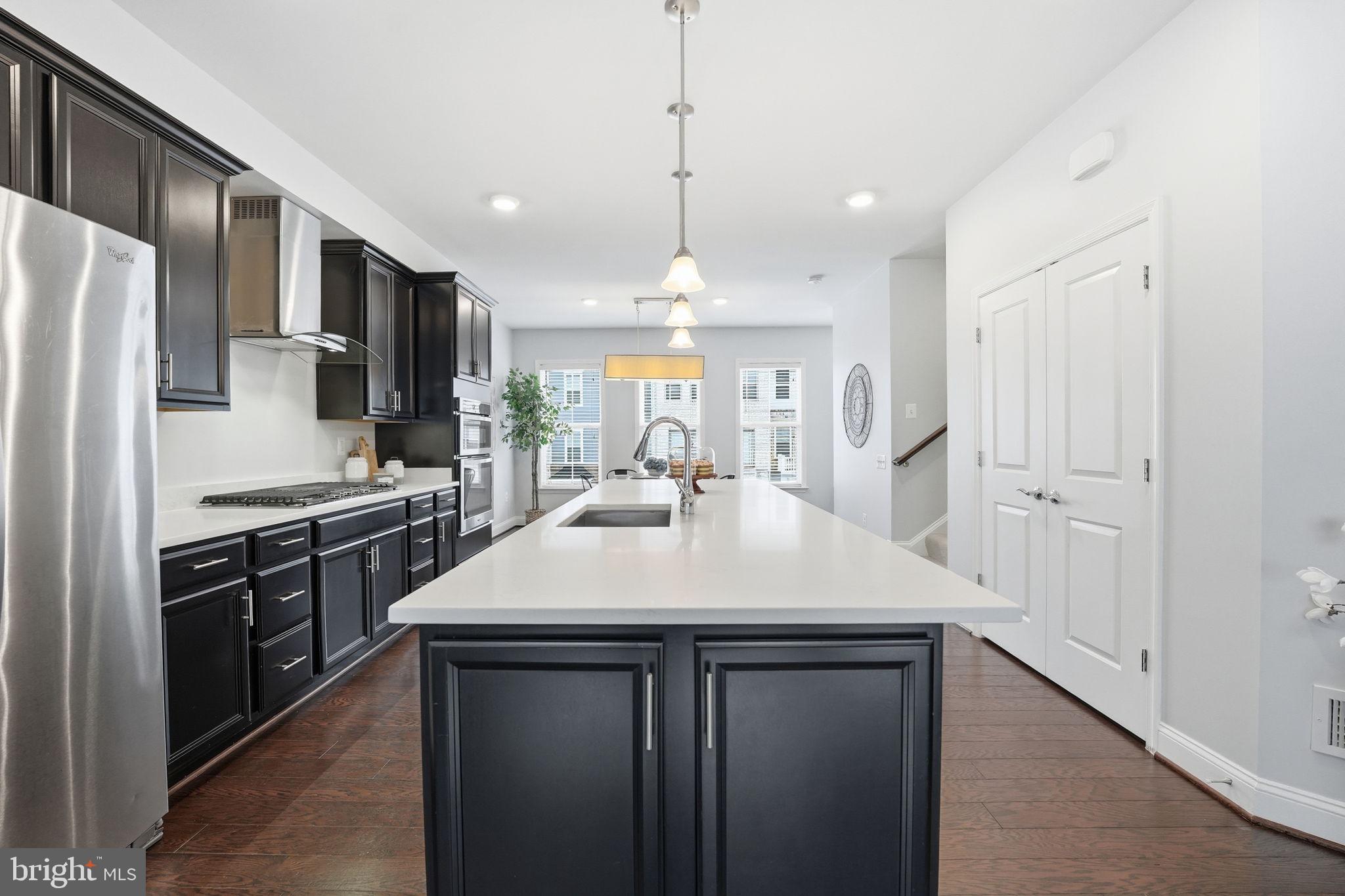 POTOMAC SHORES - Residential