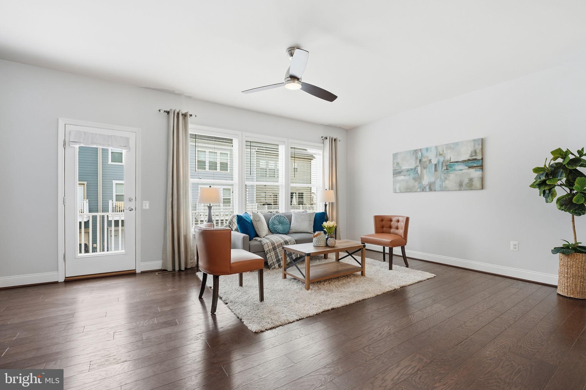 POTOMAC SHORES - Residential