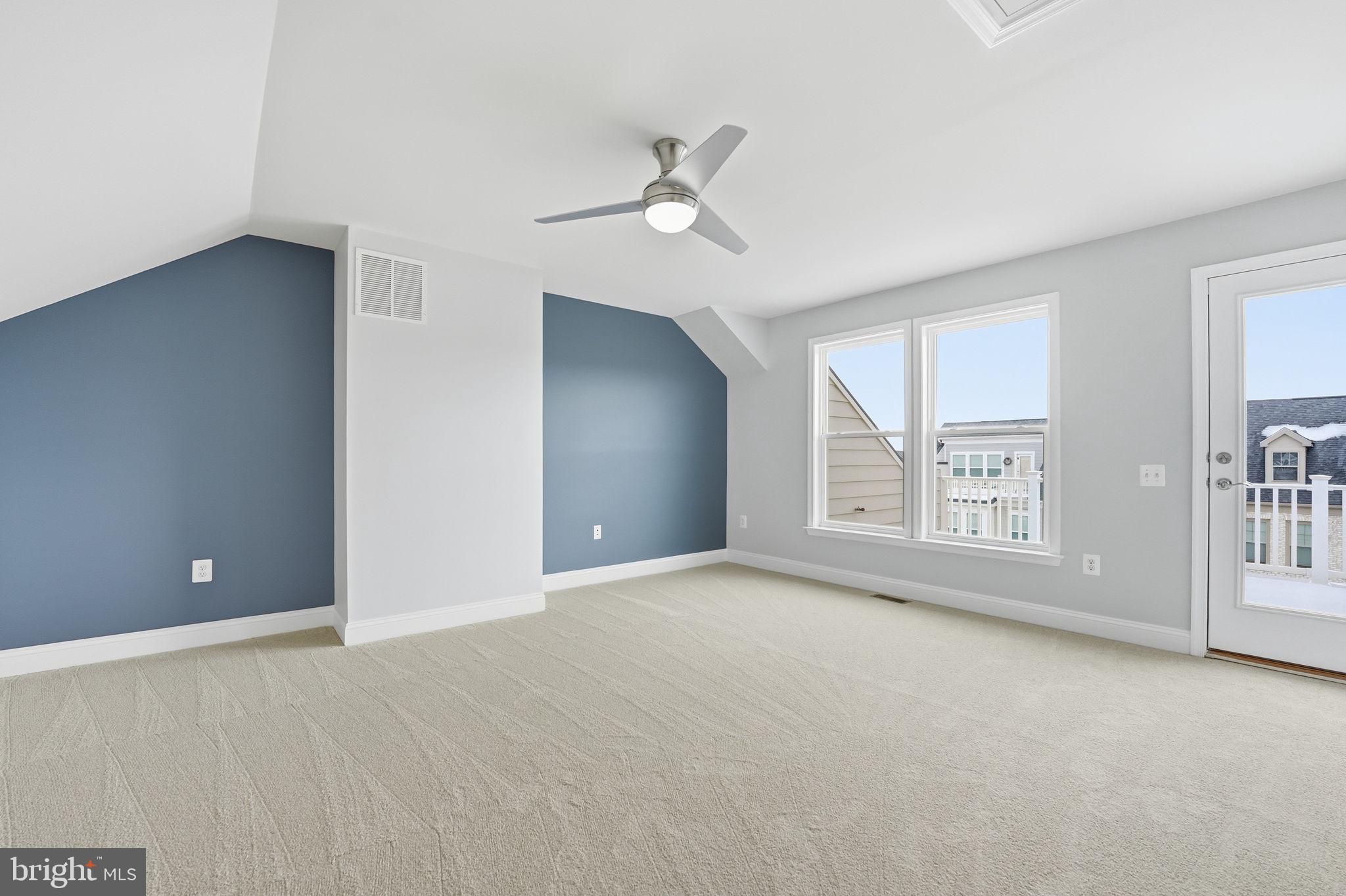 POTOMAC SHORES - Residential