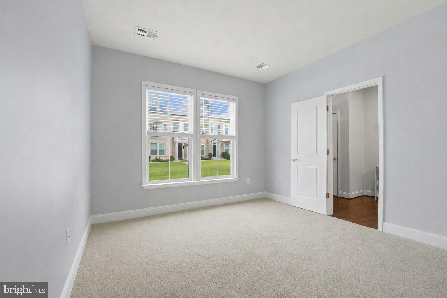 POTOMAC SHORES - Residential