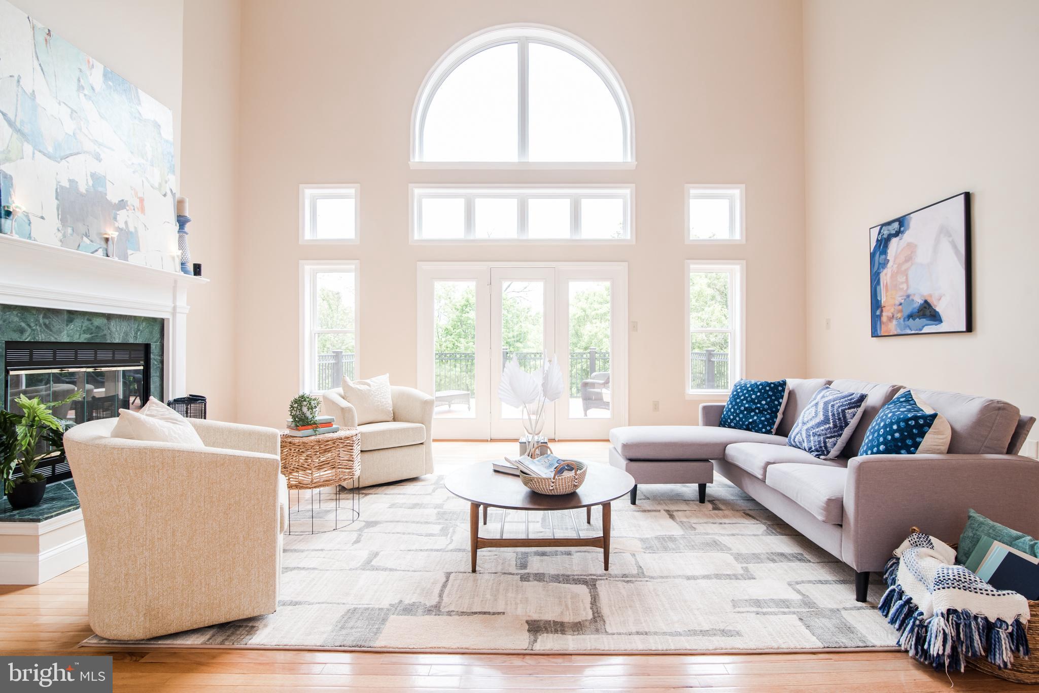 RIVERSIDE ACRES - Residential