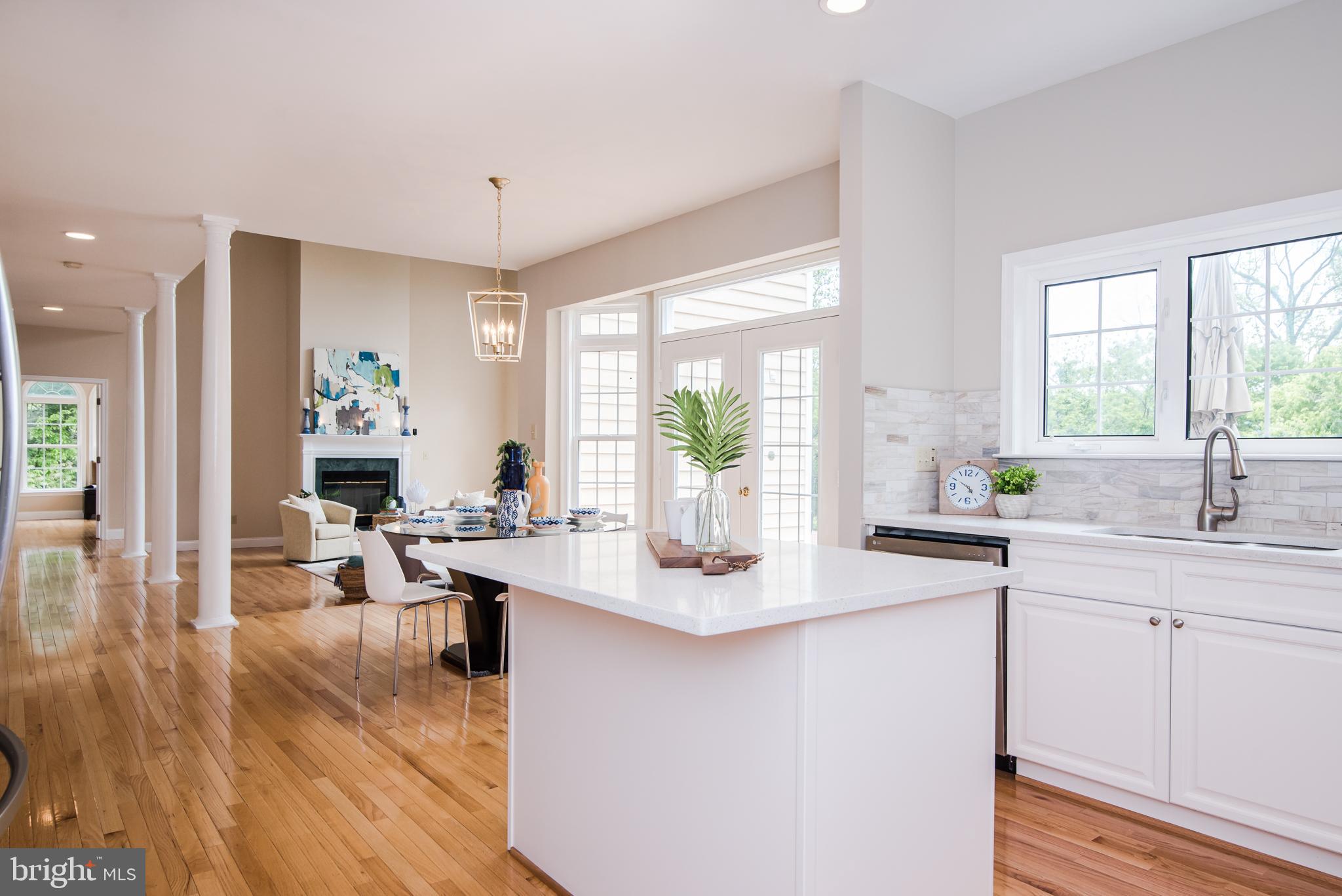 RIVERSIDE ACRES - Residential