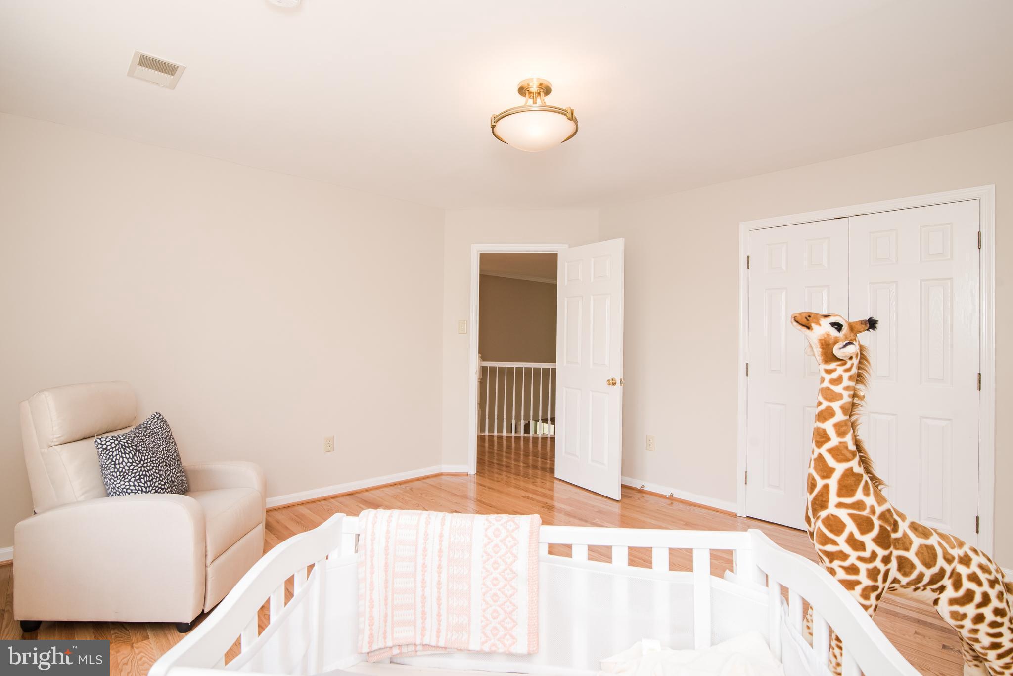 RIVERSIDE ACRES - Residential