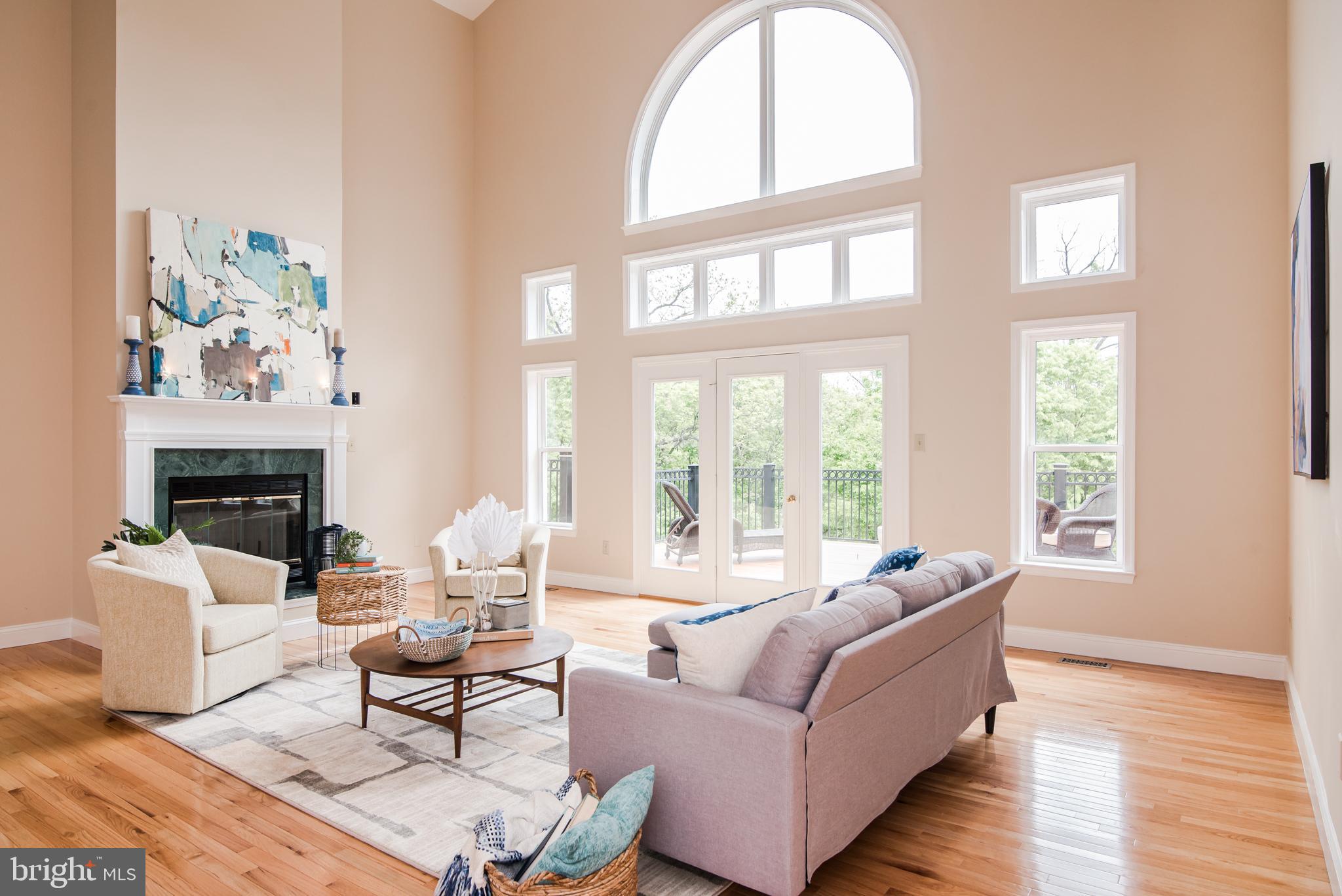 RIVERSIDE ACRES - Residential