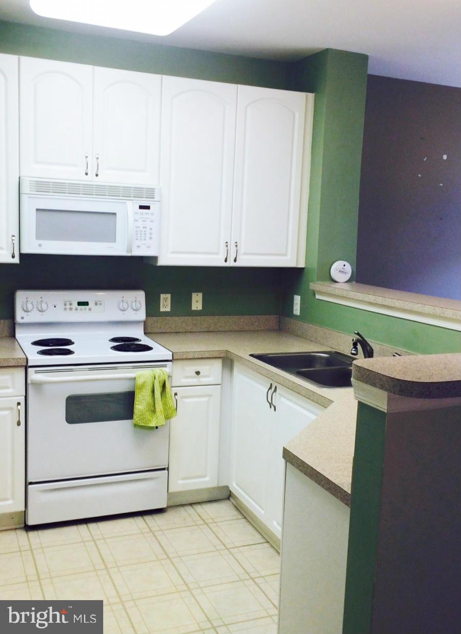 HIGH VIEW AT HUNT VALLEY - Residential