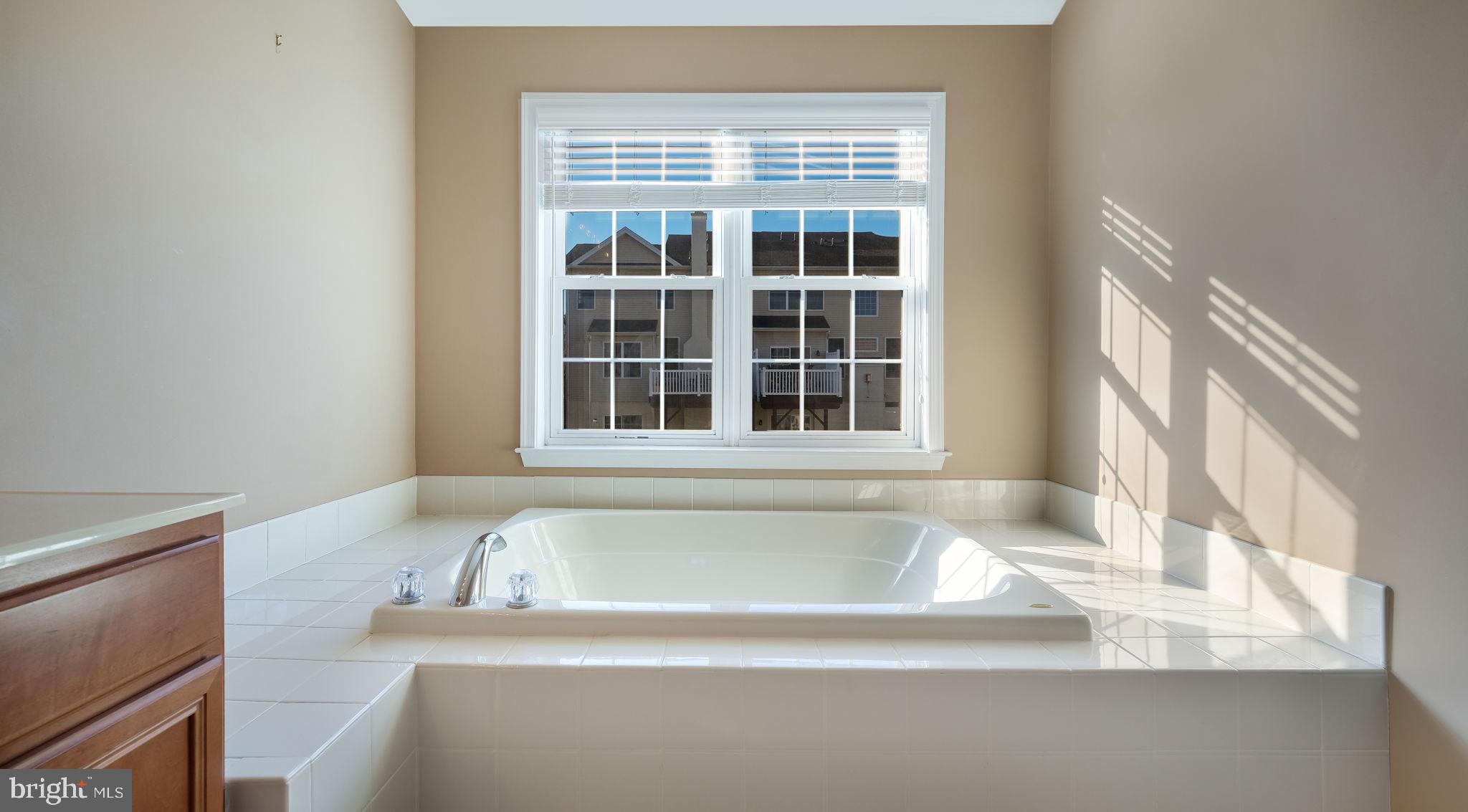 ARBOR POINT - Residential