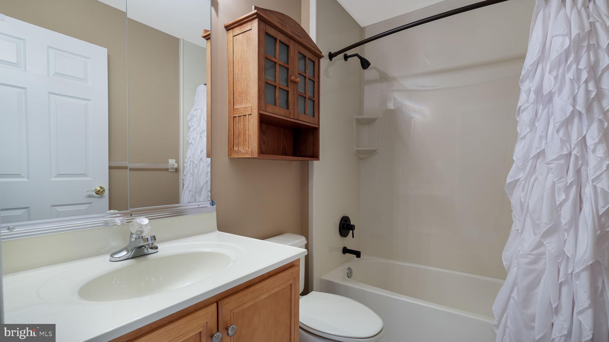 ARBOR POINT - Residential