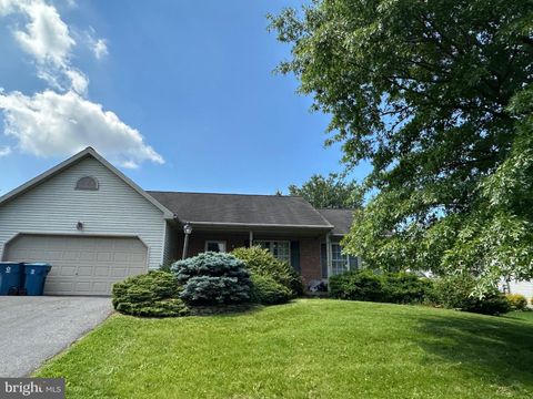Photo of 3950 Laurel Run, COLUMBIA, PA 17512 (MLS # PALA2067832)