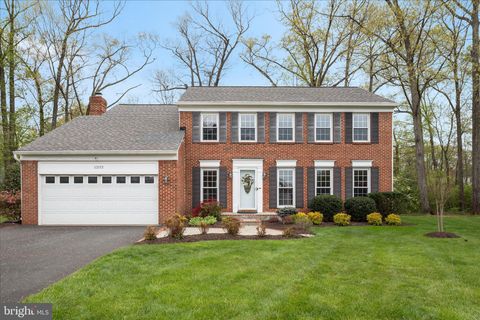 13113 NESTLEWOOD COURT HERNDON VA 20171