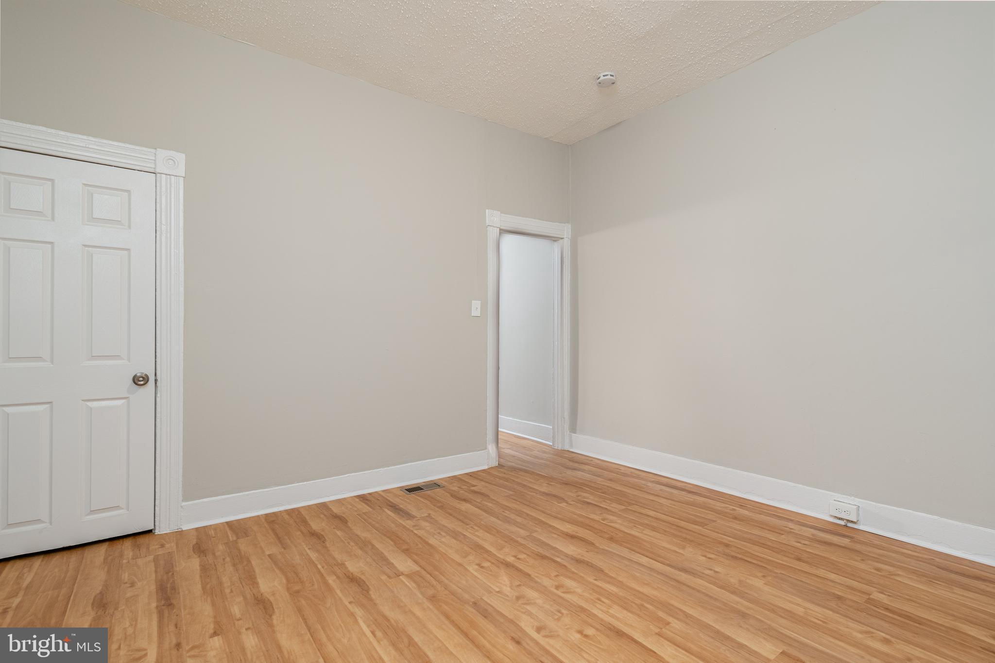 IRVINGTON - Residential Lease